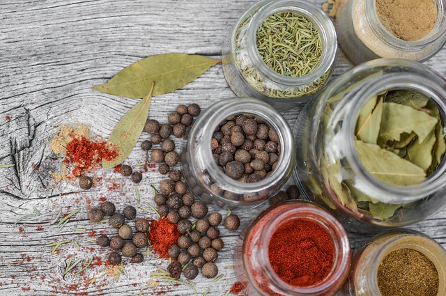 8 Surprising Foods, Herbs and Spices That Naturally Reverse Insulin Resistance
