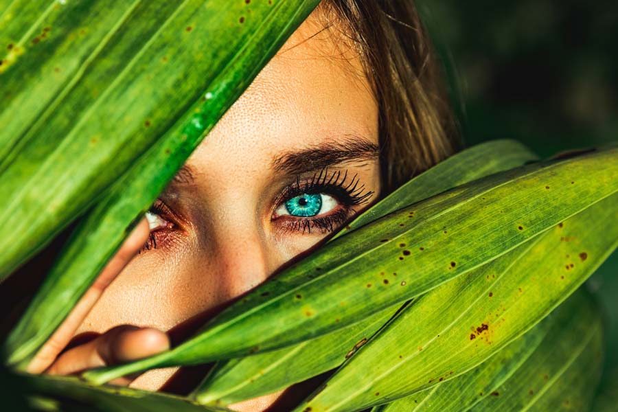 5 Easy Ways You Can Naturally Improve Your Eye Health